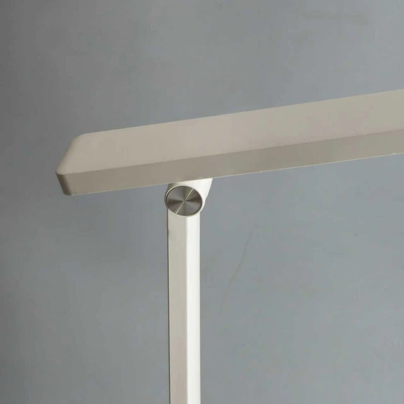 Reading Lamp & Wireless Charger VC009